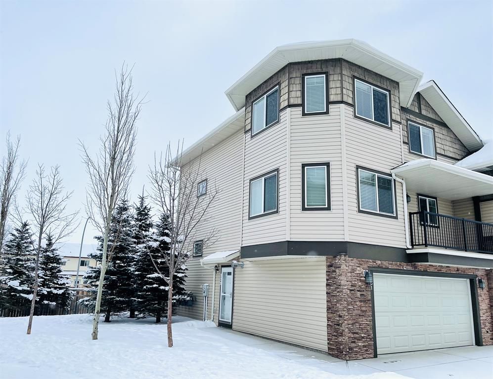 I have sold a property at 131 308 11 AVENUE NW in High River
